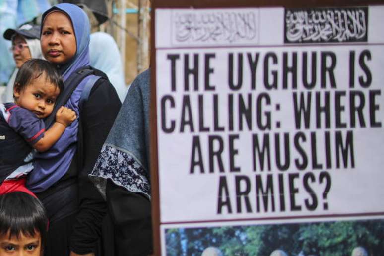 Denúncias de violações contra os direitos dos uigures são feitas há anos por entidades internacionais
