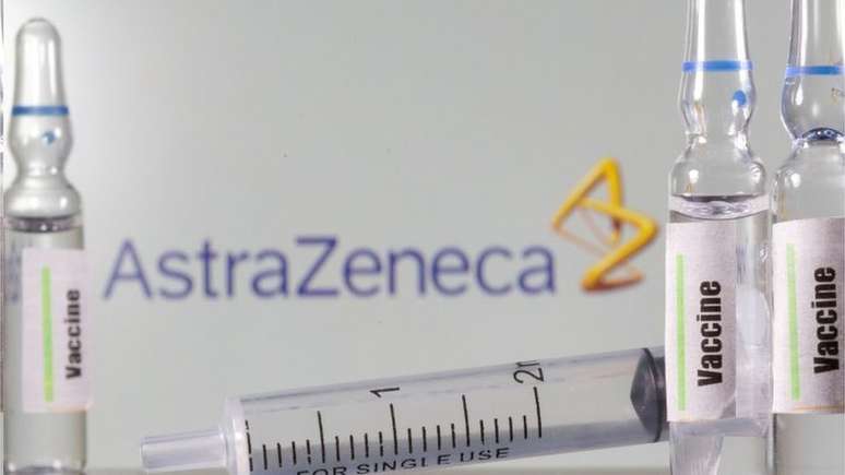 Vacina da AstraZeneca será produzida no Brasil pela Fiocruz, mas depende de insumos vindos da China