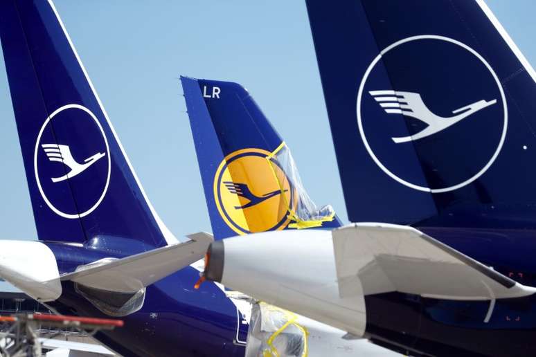 Aviões da Lufthansa em aeroporto da Alemanha
24/03/2020
REUTERS/Ralph Orlowski