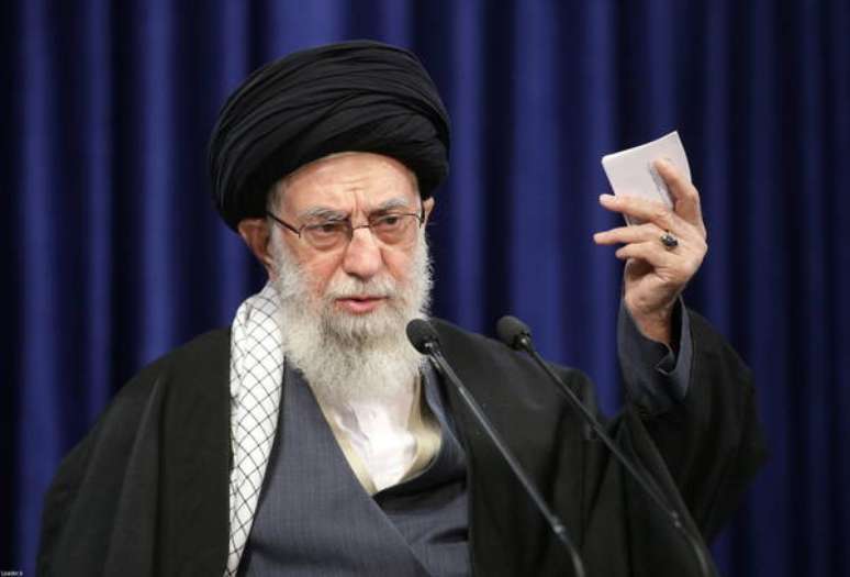 O guia supremo do Irã, aiatolá Ali Khamenei