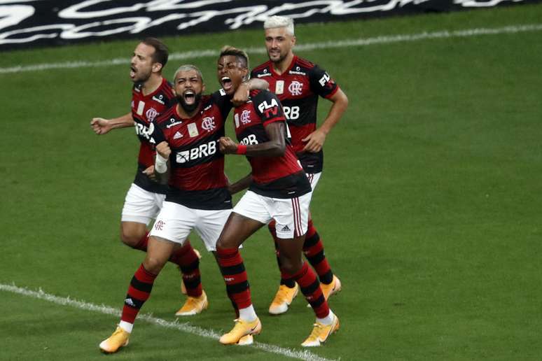 Flamengo terá de torcer pelo Vasco na rodada do fim de semana do Brasileiro