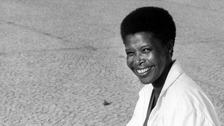A historiadora e militante negra Beatriz Nascimento (1942-1995), cuja vida e pensamento conduzem a narrativa do documentário 'Ôrí'