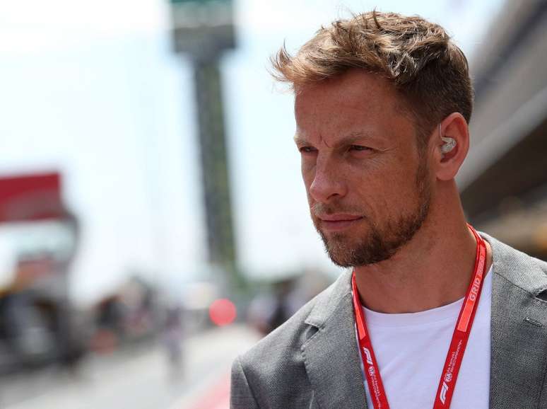 Jenson Button está de volta à Fórmula 1. E está de regresso também à Williams após 21 anos 