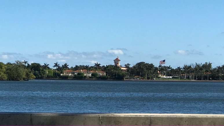 Os controles e bloqueios de estradas nos impediram de chegar perto do resort Mar-a-Lago