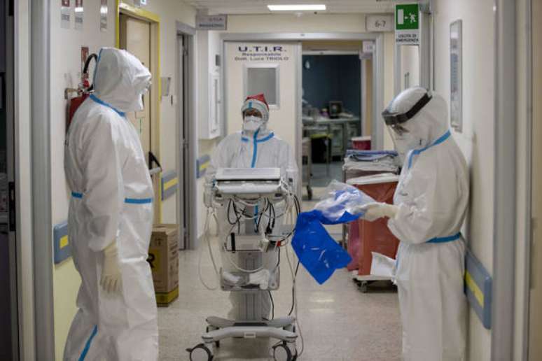 Paciente está internado no hospital de Varese, na Lombardia