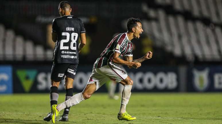 Lucca marcou o primeiro gol do Fluminense na partida (Foto: LUCAS MERÇON / FLUMINENSE F.C.)
