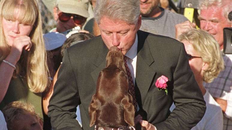 Bill Clinton era muito apegado ao cachorro Buddy