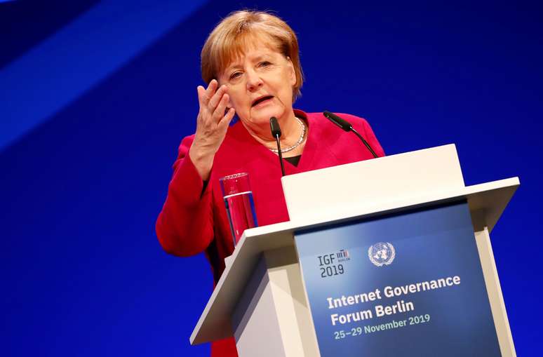 Chanceler alemã, Angela Merkel, durante evento sobre governnça da internet. 26/11/2019. REUTERS/Fabrizio Bensch