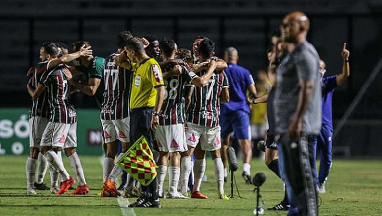 Fluminense bate o Botafogo em jogo realizado em São Januário, pelo Brasileirão (Foto: Lucas Merçon/Fluminense FC)