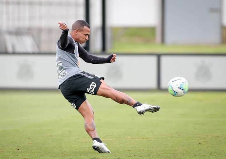 Otero fica fora pelo 12º jogo desde que chegou ao Corinthians, em 2020 (Foto: Rodrigo Coca/Ag. Corinthians)