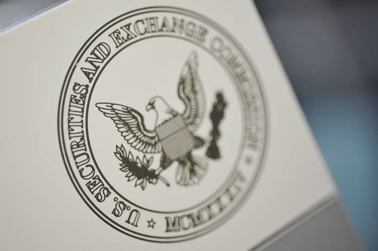Logo da Securities and Exchange Commission (SEC), reguladora do mercado nos EUA 
24/06/2011
REUTERS/Jonathan Ernst