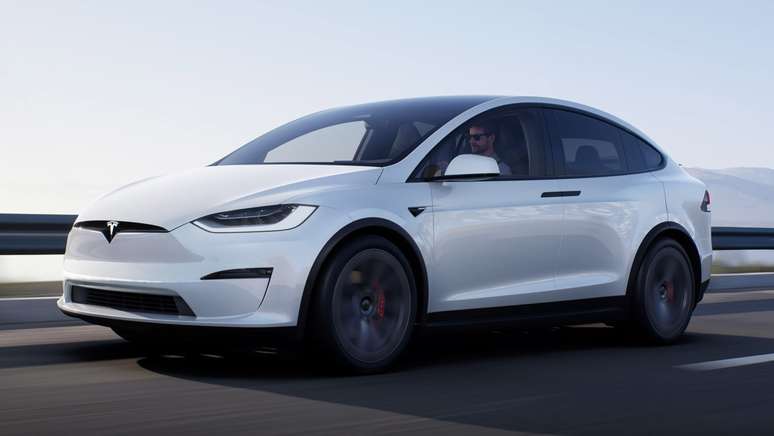 Tesla Model X após o recente facelift: crescimento espetacular da marca de carros elétricos.