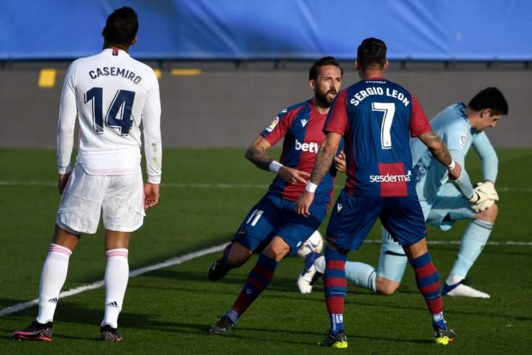 Levante, fora de casa. surpreendeu o Real Madrid (PIERRE-PHILIPPE MARCOU/AFP)