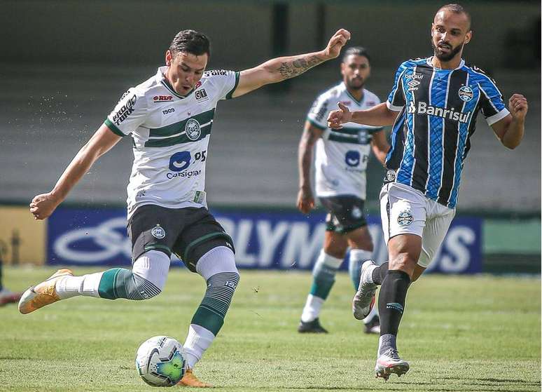 Coritiba e Grêmio empatam em 1 a 1 no Couto Pereira