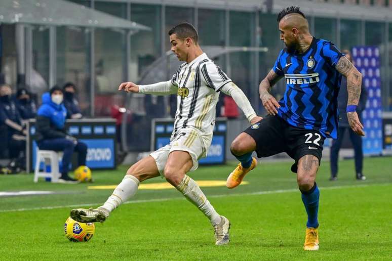 Inter de Milão venceu a Juventus no último confronto entre as equipes por 2 a 0 (Foto: MIGUEL MEDINA / AFP)