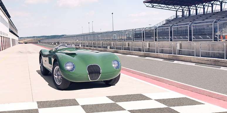 Com o clássico British Racing Green entre as opções de cor, o C-Type manteve as características originais de 1953. 
