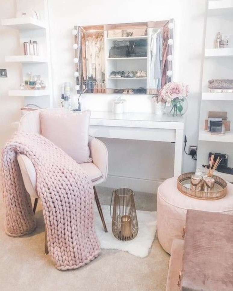 27. Cadeira para penteadeira camarim &ndash; Via: Ikea