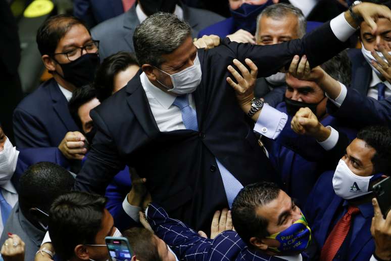 Deputado Arthur Lira comemora eleição para presidente da Câmara
01/02/2021
REUTERS/Adriano Machado