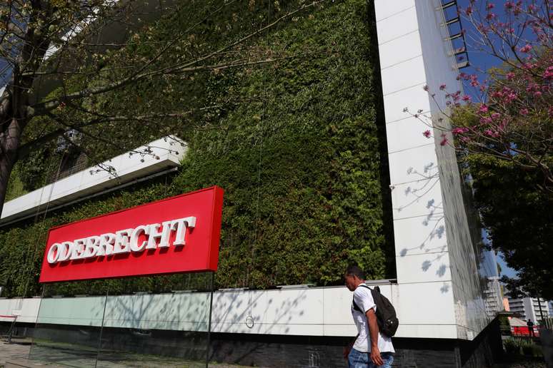 REUTERS/Amanda Perobelli