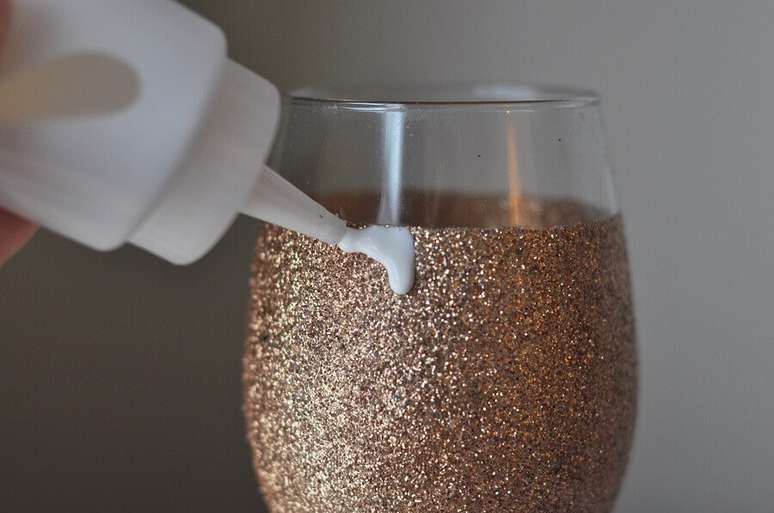 9. Dicas para decora&ccedil;&atilde;o de festa de 15 anos simples &ndash; Foto: Satiated Sparkle