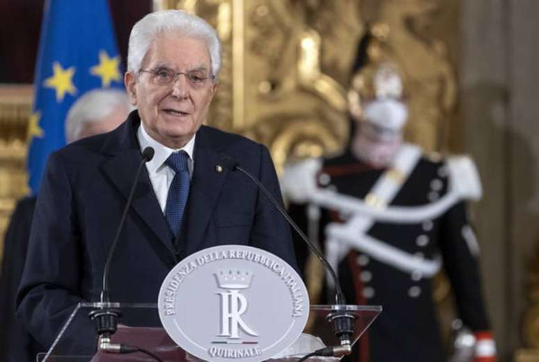 Mattarella se reunirá com Draghi para tentar fazer um governo técnico