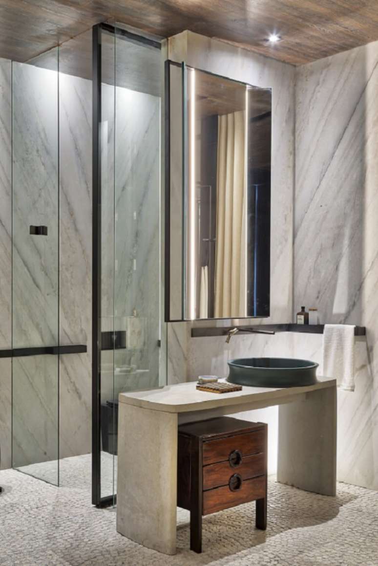 8. Projeto minimalista com cuba de apoio para banheiro em formato redondo. Fonte: Deca &ndash; CasaCor S&atilde;o Paulo 2018