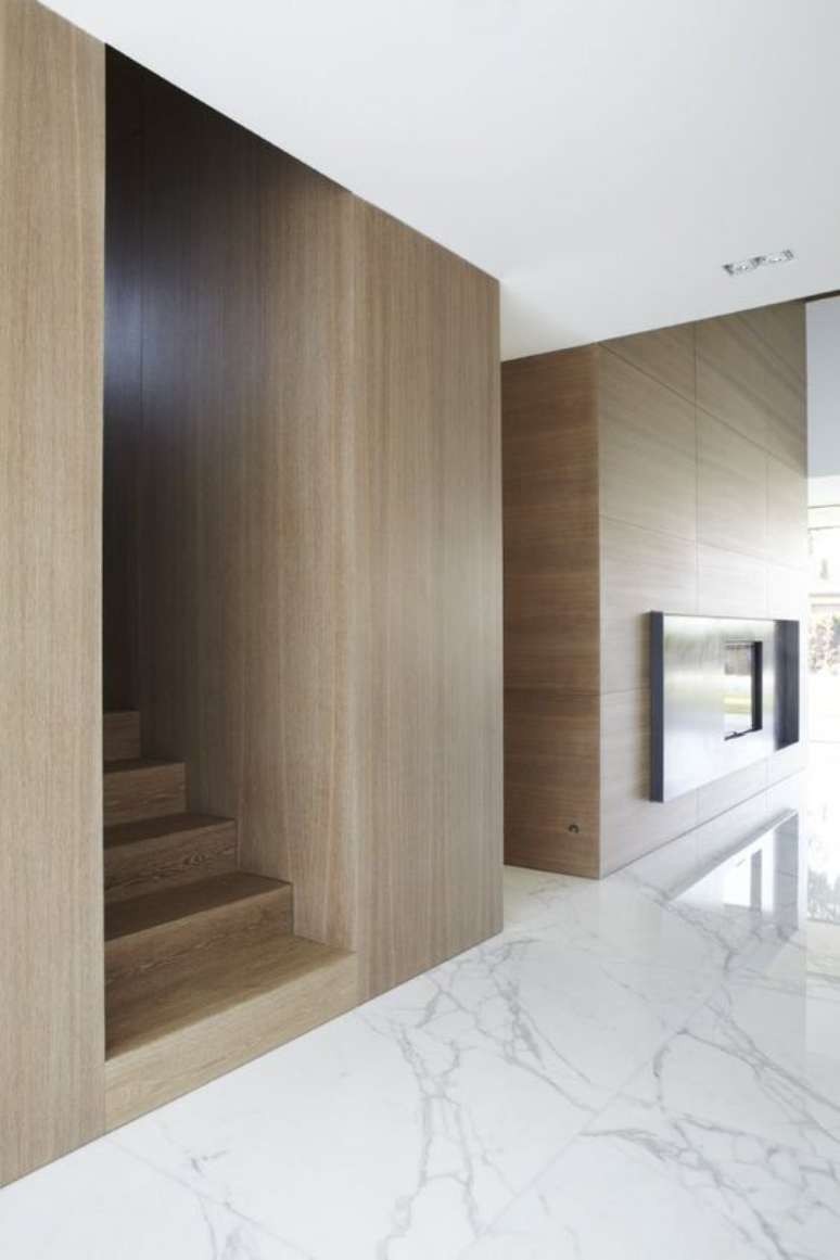 46. Piso que imita m&aacute;rmore branco &ndash; Via: Architiz