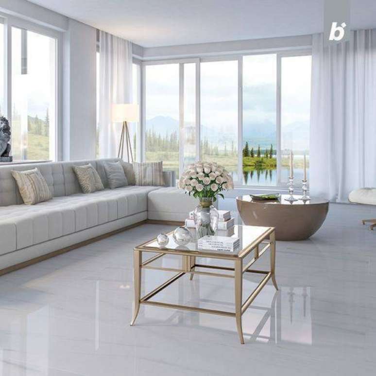 42. Piso porcelanato branco &ndash; Via: Instagram