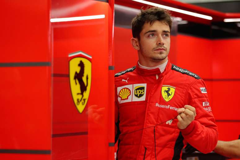 Charles Leclerc: pela primeira vez, terá um adversário motivado dentro da Ferrari.