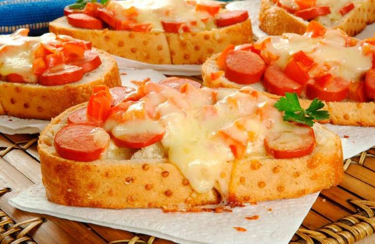 Guia da Cozinha - Receitas diferentes com salsicha para um card&aacute;pio barato e pr&aacute;tico