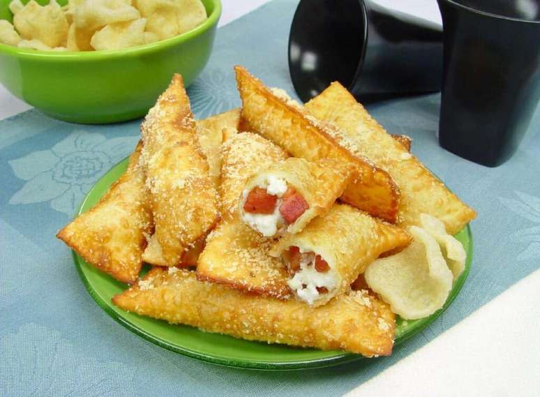 Guia da Cozinha - Receitas de canudinhos salgados para vender muito