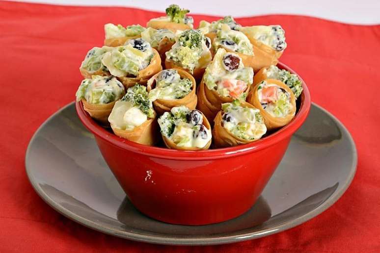 Guia da Cozinha - Receitas de canudinhos salgados para vender muito