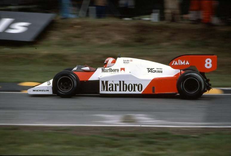 Nos anos 80, os motores TAG-Porsche renderam três títulos consecutivos para a McLaren na F1, sendo o primeiro deles em 1984, com Niki Lauda