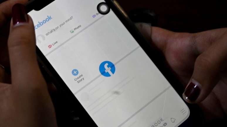 O Facebook admitiu que demorou a agir contra o discurso de &oacute;dio em Mianmar