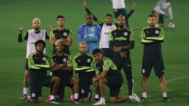 Os jogadores do Palmeiras se preparam para estrear no Mundial