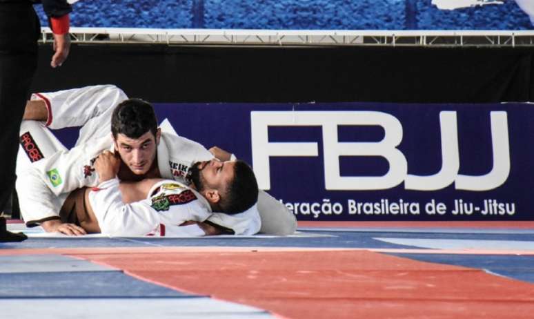 A Federação Brasileira de Jiu-Jitsu pretende realizar 12 eventos este ano (Foto: divulgação)