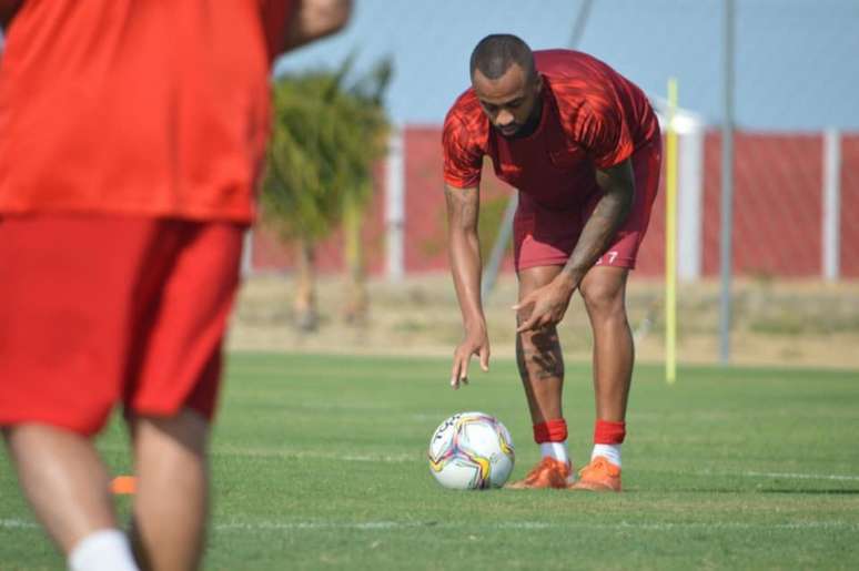 Wesley foi fundamental para o CRB (Divulgação / CRB)