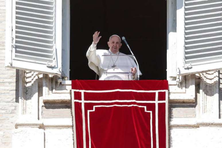 Papa agradeceu governo colombiano durante o Angelus