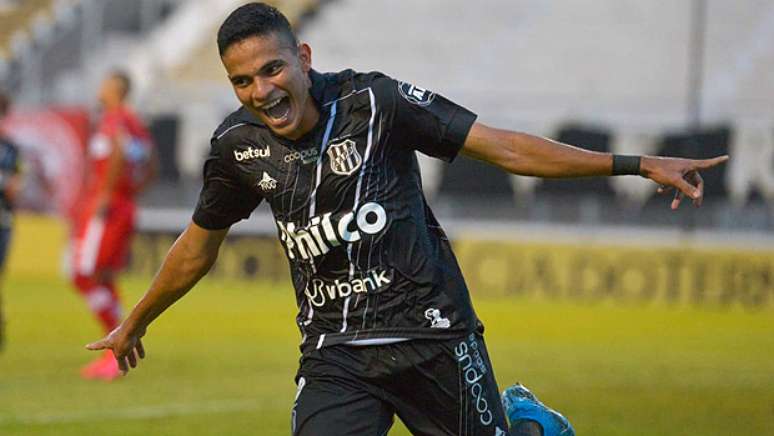 Bruno Rodrigues foi líder de gols e assistências da Macaca na temporada (Foto: Divulgação/Álvaro Jr)