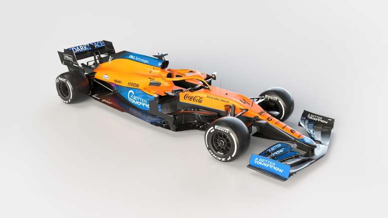 Novo McLaren MCL35M foi apresentado com propaganda da marca proibida Better Tomorrow. 