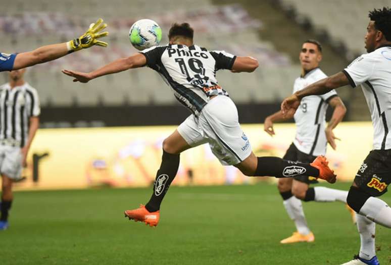 Santos e Corinthians empataram em 1 a 1 no primeiro turno do Brasileirão(Foto: Divulgação/Santos)