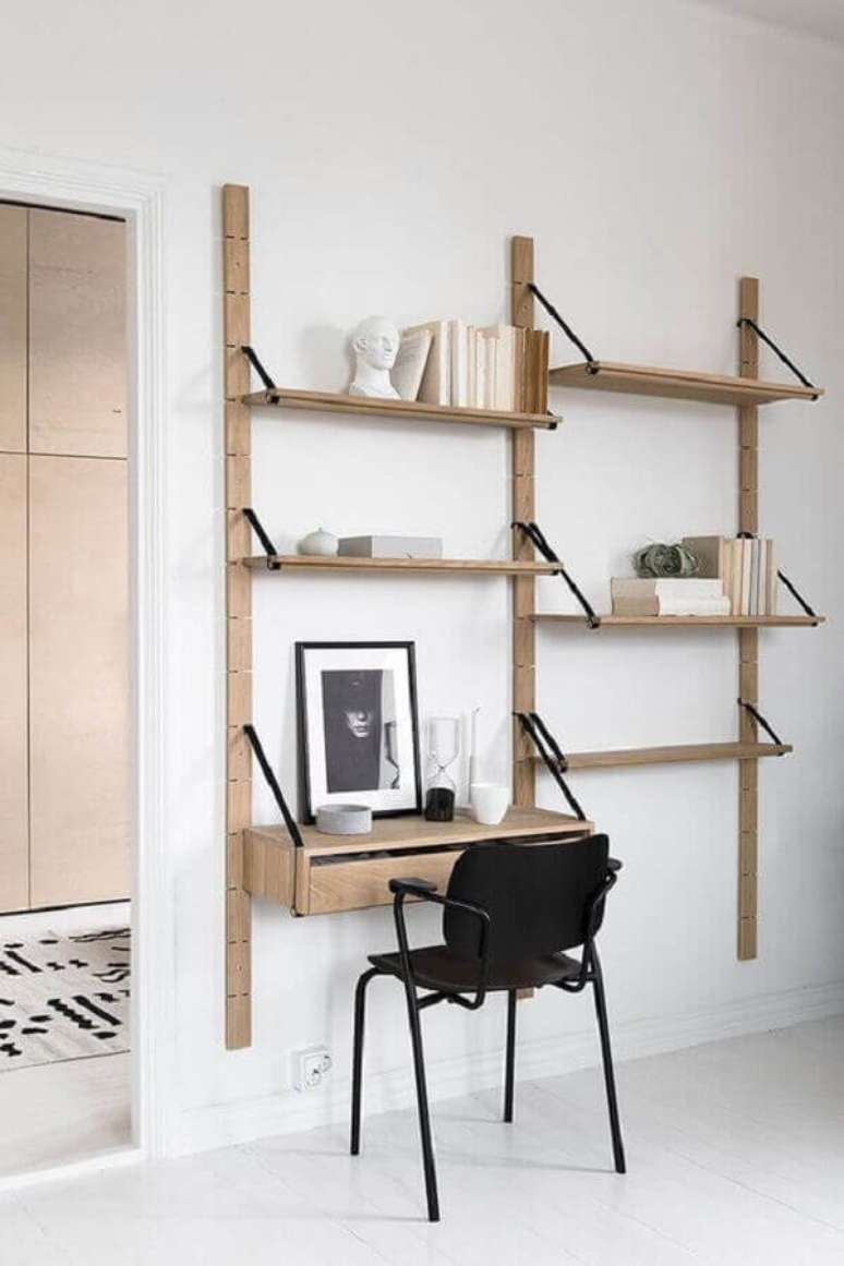 27. Escrivaninha de madeira r&uacute;stica suspensa. Fonte: Coco Lapine Design