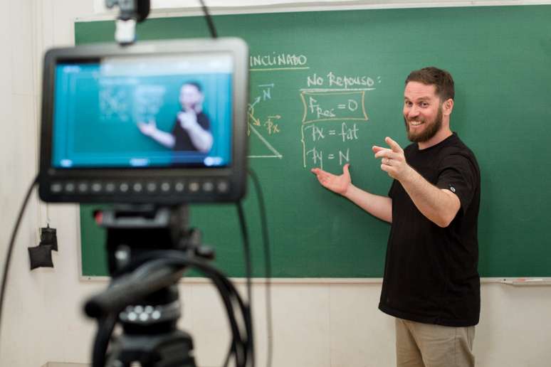 Fundador e presidente da plataforma de educação Descomplia, Marco Fisbhen. Divulgação/REUTERS. 18/2/2021