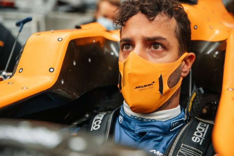 Daniel Ricciardo saiu da Renault para substituir Carlos Sainz na McLaren. Australiano espera manter o bom rendimento apresentado em 2020 