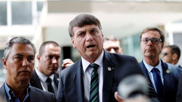 Bolsonaro diversas vezes desdenhou do distanciamento social e do uso de máscaras de proteção como ferramentas para frear a disseminação do coronavírus