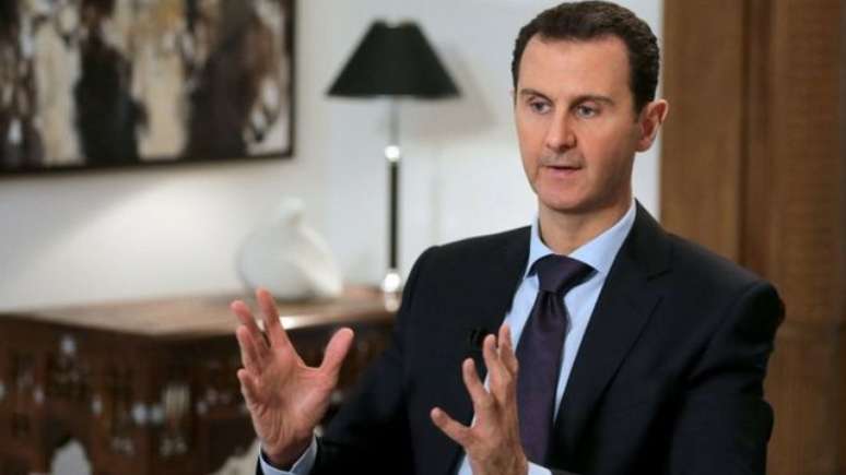 O l&iacute;der s&iacute;rio Bashar al-Assad reprimiu duramente protestos e bombardeou cidades