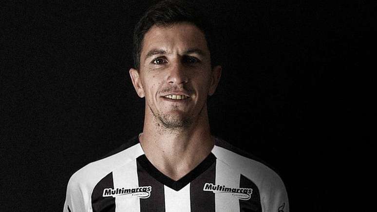 Nacho Fernández é anunciado pelo Atlético-MG