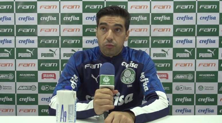 Abel em entrevista coletiva após o empate (Foto: Reprodução)