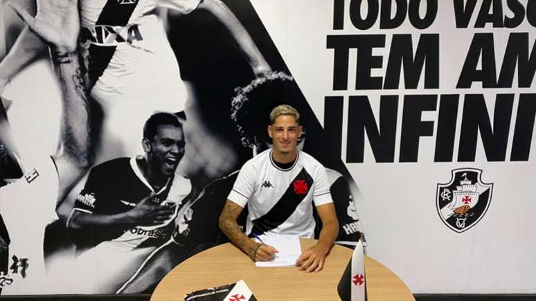 JP Galvão ampliou o contrato com o Vasco (Divulgação / Vasco)
