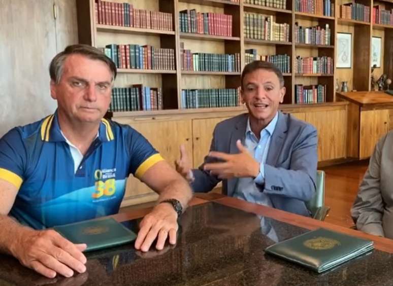 Senador Marcio Bittar e presidente Jair Bolsonaro se reuniram neste domingo, 21